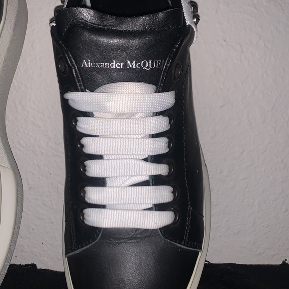 ALEXANDER McQUEEN,SNEAKERS HARRODS BLACK & WHITE - Picture 3 of 6